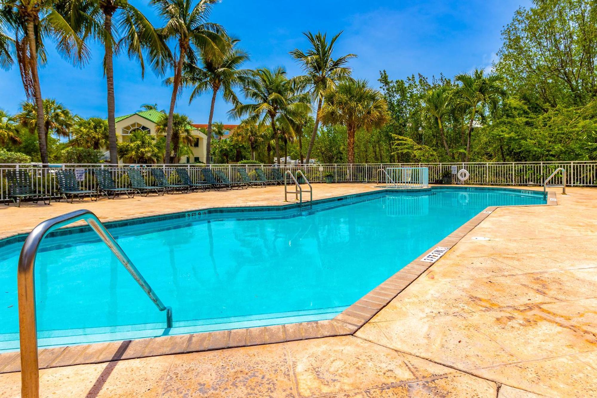 Sunrise Suites - Sea Breeze Suite 101 キーウェスト 部屋 写真